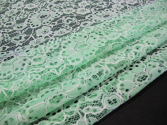 Teste padrão de flor bordado do verde da tela do laço do algodão nylon durável feito sob encomenda