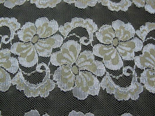 Tingidura Eco-amigável da tela elástica floral ondulada do laço para o vestido de noite CY-DK0037