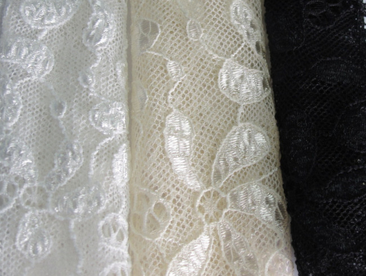 Nylon de 90% + tela elástica do laço da flor do Spandex de 10% para o Nightwear CY-LW0795