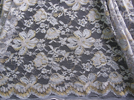 Tela floral maioria metálica Scalloped preto CY-LW0060 de tingidura Eco-Amigável do laço