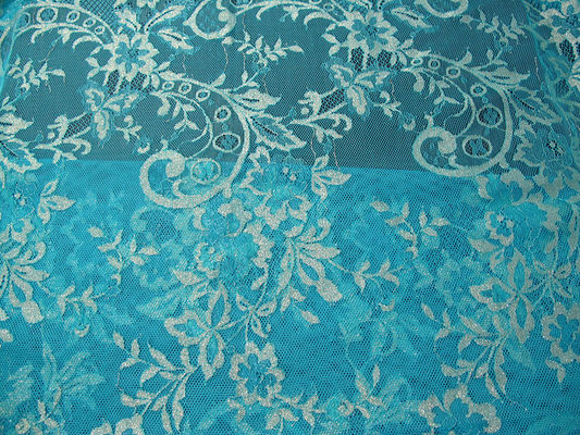 Verde metálico de nylon da tela do laço da flor Stretchable feito malha para a roupa