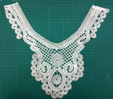 Colar branco Eco do laço do algodão do bordado do OEM amigável para a roupa
