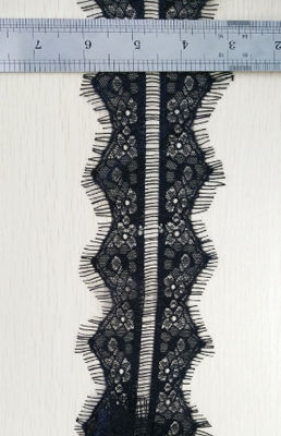 Guarnição decorativa do laço da roupa preta do vestuário do algodão no laço da pestana