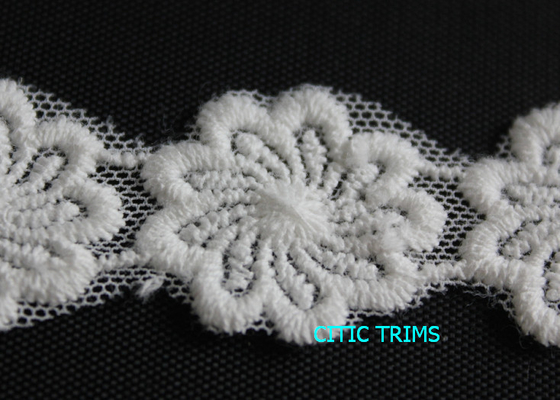 Teste padrão de flor decorativo bordado algodão da guarnição 2.5cm do laço com cor de tingidura