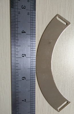 Barra dourada da guarnição do metal das decorações amigáveis de Eco para colares da roupa