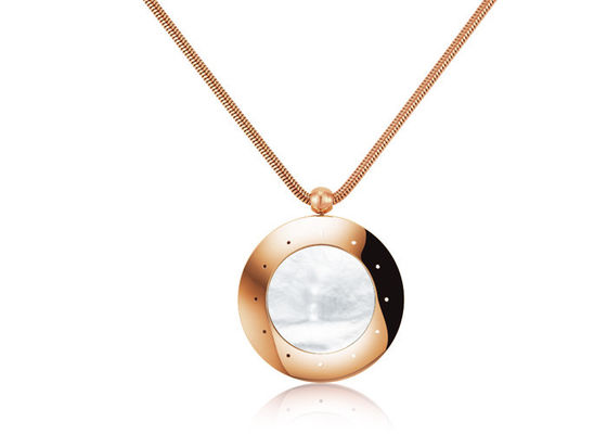 As mulheres Bluetooth Smart do Rosa-Ouro couberam a bateria de medição da milhagem da colar