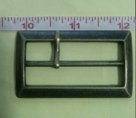 A fivela de cinto de pano do quadrado do Gunmetal do chapeamento, calças de brim ensaca curvaturas das forças armadas do zinco