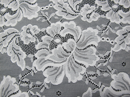 Projeto de nylon feito sob encomenda da flor da tela do laço do bordado de Digitas para a costura