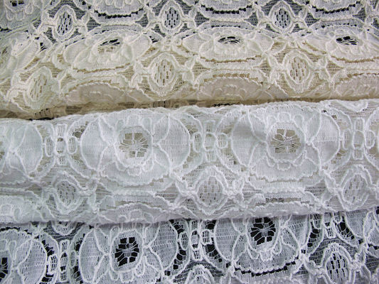 Tela de nylon do laço do algodão Psiquiatra-Resistente, tela geométrica CY-LW0154 da flor